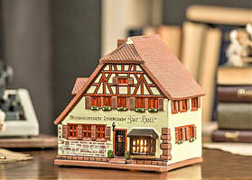 Керамічний будиночок-свічник "таверна ротенбург"