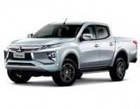 MITSUBISHI L200 2015-