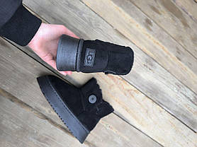 Угги UGG ботиночки ЧЕРНЫЕ BLACK короткие на высокой подошве с ПУГОВИЦЕЙ утепленые женские зимние, фото 3