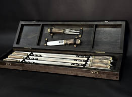 Набір шампурів ручної роботи на подарунок  "Тризуб" з виделкою і ножем в дерев'яному кейсі