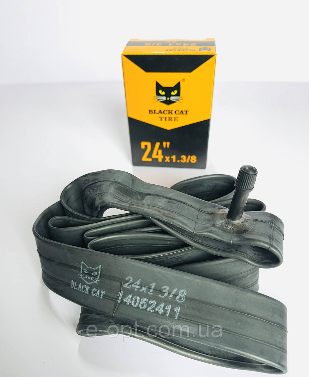 Камера 24×1.3/8 (Салют) BLACK CAT. Камера для інвалідного візка 37-540