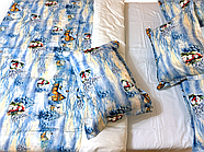 Постільна білизна Королева Ночі (Сатин Premium) | Полуторний комплект | 50х70 | Зима, сніговики, ялинки на блакитному, фото 3