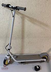 Дитячий електросамокат Ninebot eKickScooter ZING C10 White