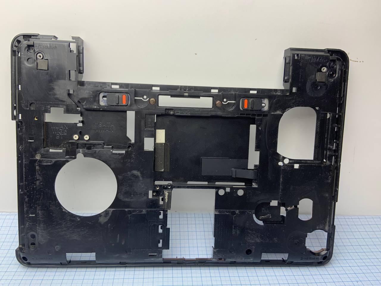 Dell Latitude E5440 Корпус D (нижня частина корпусу) 3A