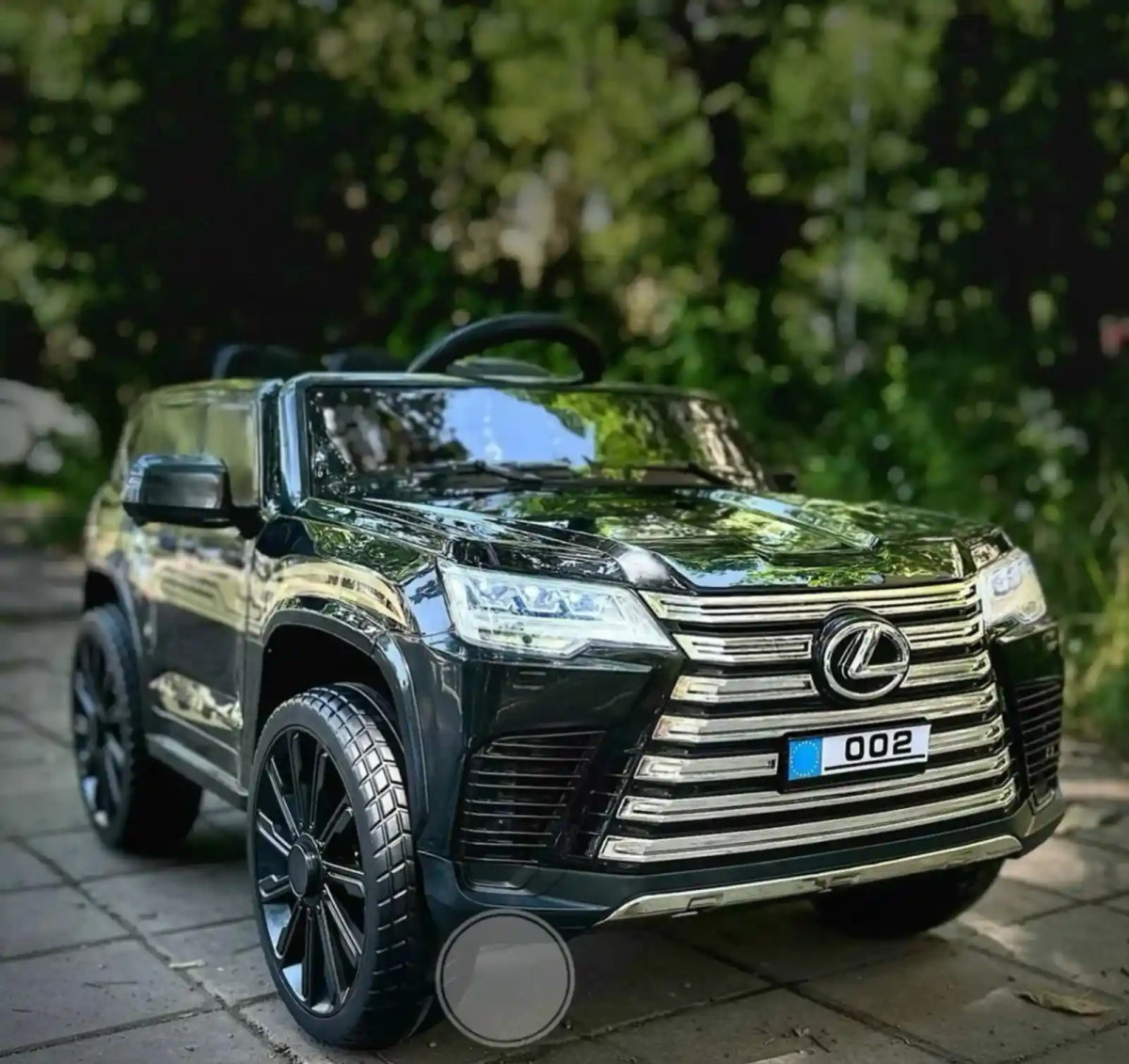 Дитячий повнопривідний електромобіль моделі Lexus LX-570 Black / Чорний