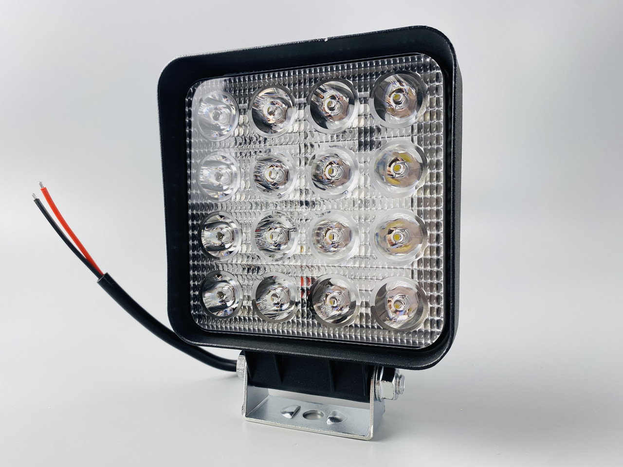 Фара LED квадратна світлодіодна 48W широкі промені 10-30V 6000K 55 мм фара стандарт, фото 1