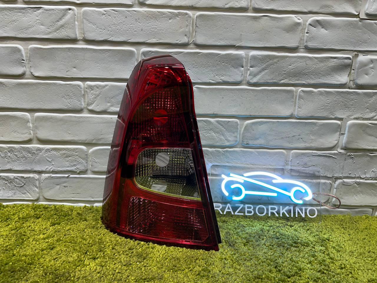 Фонарь задний левый Renault Logan Рено Логан (2009-2012) 8200744769 Новий!, фото 1