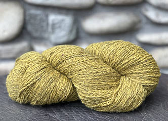 Пряжа Дундага 6/2  на сірій основі