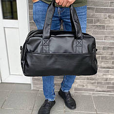 Чоловіча сумка через плече дорожня повсякденна спортивна чорного кольору PU-шкіра середнього розміру