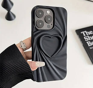 3D  чохол с сердцем і складками на iPhone 15 Pro max