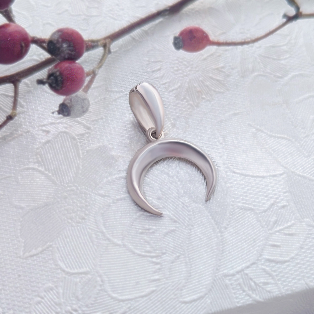 Лунниця, луниця мала, місяць жіночий оберег