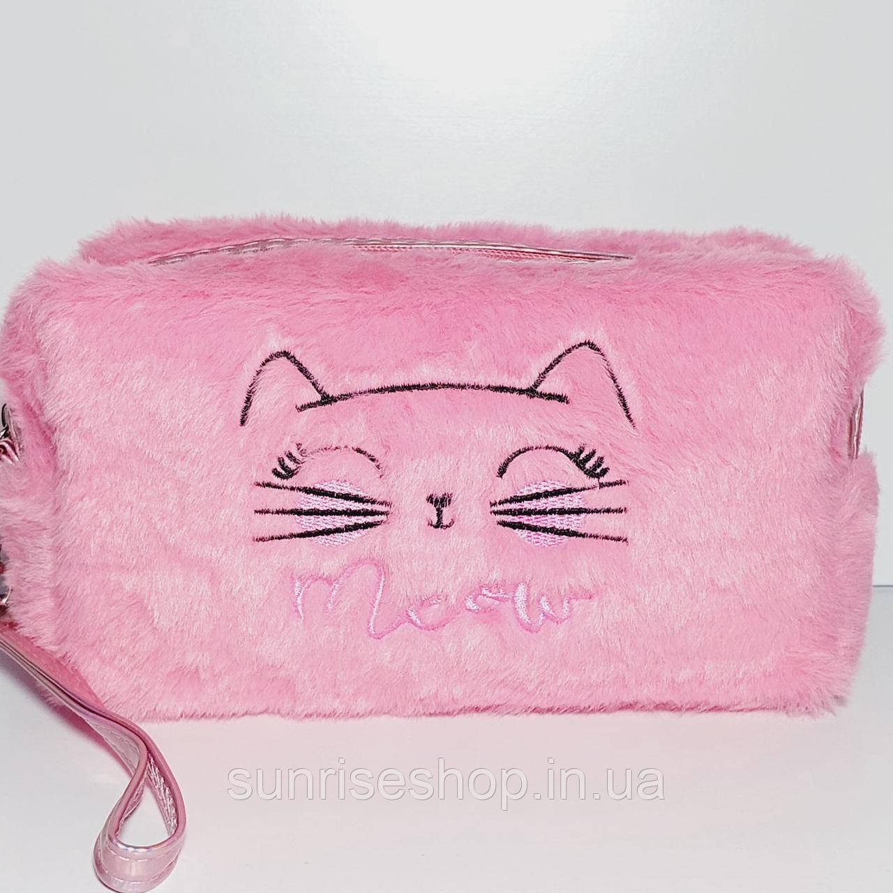 Косметичка штучне хутро форма бочонок