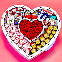 Подарунковий бокс із солодощами та трояндами на подарунок для дівчини на Різдво, новорічні солодкі бокси для дівчат на Новий рік