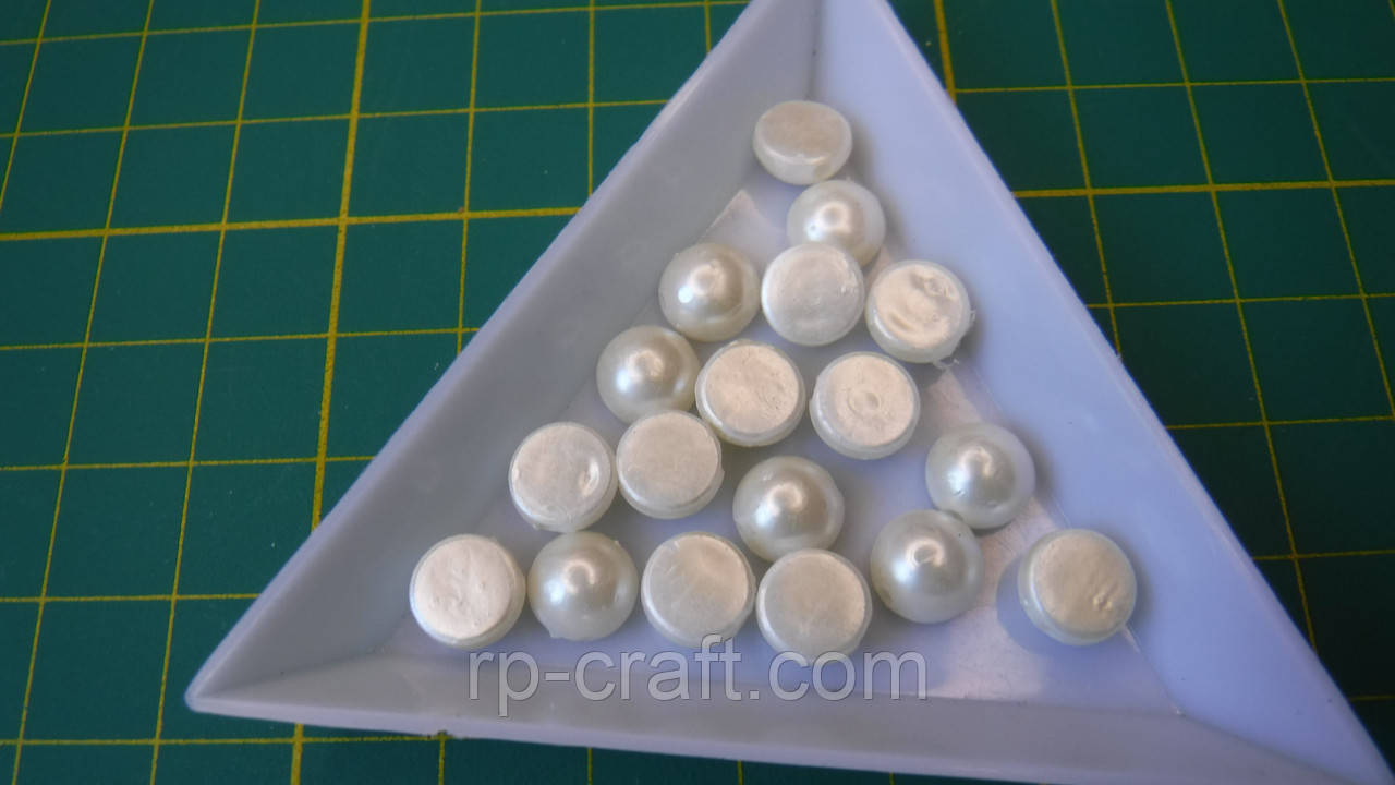 Намистина пластикова, під перли, 5х8х8 мм, напівбусина, молочна, фото 1