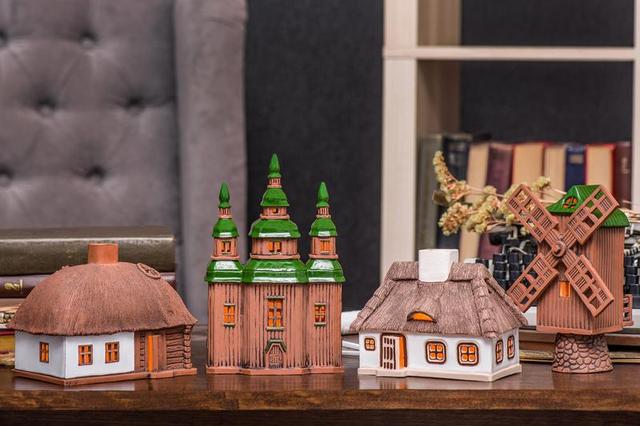 Коллекция керамических домиков из серии 