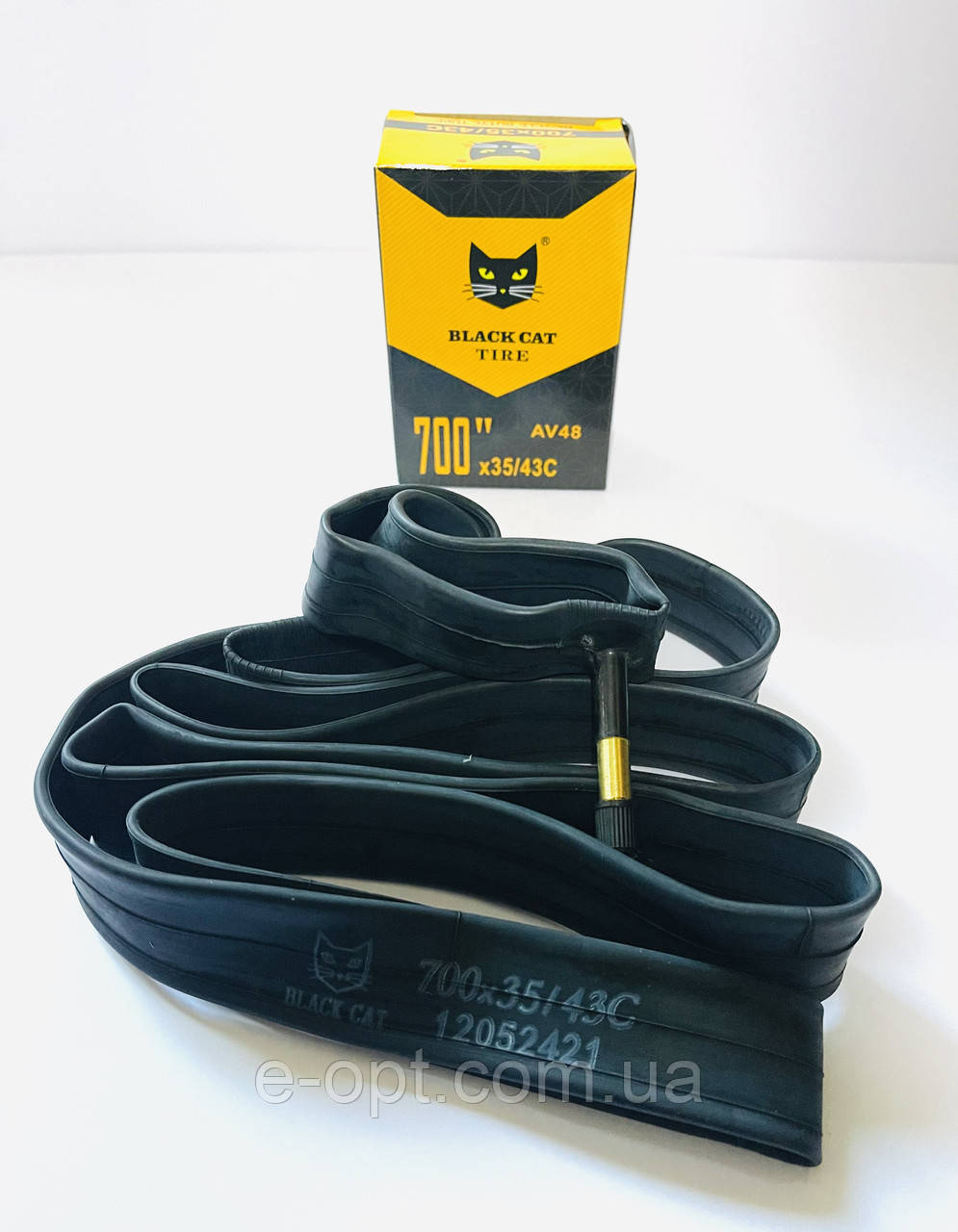 Камера 700x35/43 AV48 BLACK CAT. Камера 700х35. Камери 700х43