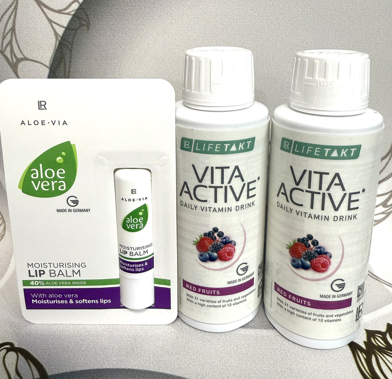 Потужні мультивітаміни 2шт плюс бальзам в подарунок LR Vita Active