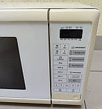 Об'ємна мікрохвильова піч (НВЧ) Panasonic NN-5452B з Німеччини з гарантією, фото 3