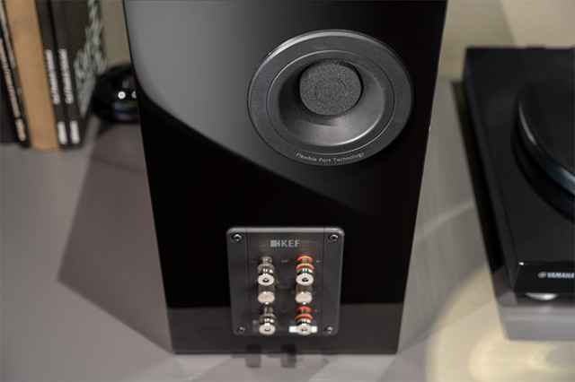 KEF R3