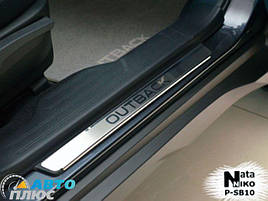 Накладки на пороги Subaru Outback 2015- (Premium)