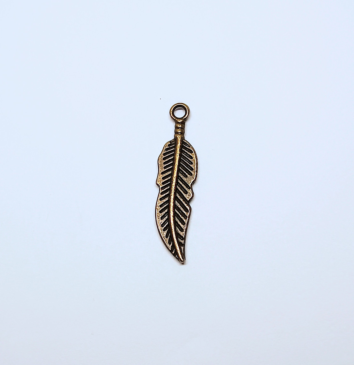 Підвіски металеві Finding Кулон шарм перо Антична бронза 30 мм x 7.5 мм х 1.7 мм xcp001322