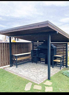 Мангальна зона з дерева та металу