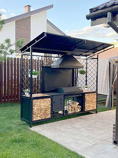 Мангальна зона з дерева та металу