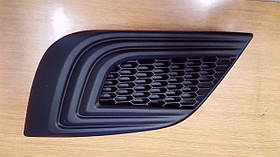 Nissan Murano 2015-2018 Кришка права решітка в передній бампер без туманки Нова Оригінал