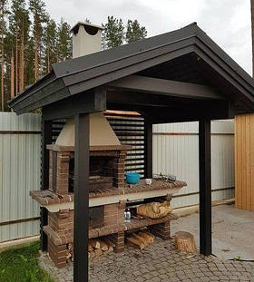 Мангальна зона з дерева та металу