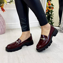 Лофери жіночі лакові. Колір бордовий. 38 розмір