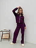 Фіолетово-бордовий теплий жіночий спортивний костюм на змійці з турецького футеру з лампасами, фото 5