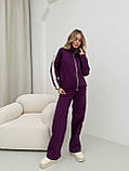 Фіолетово-бордовий теплий жіночий спортивний костюм на змійці з турецького футеру з лампасами, фото 8