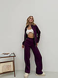 Фіолетово-бордовий теплий жіночий спортивний костюм на змійці з турецького футеру з лампасами, фото 7