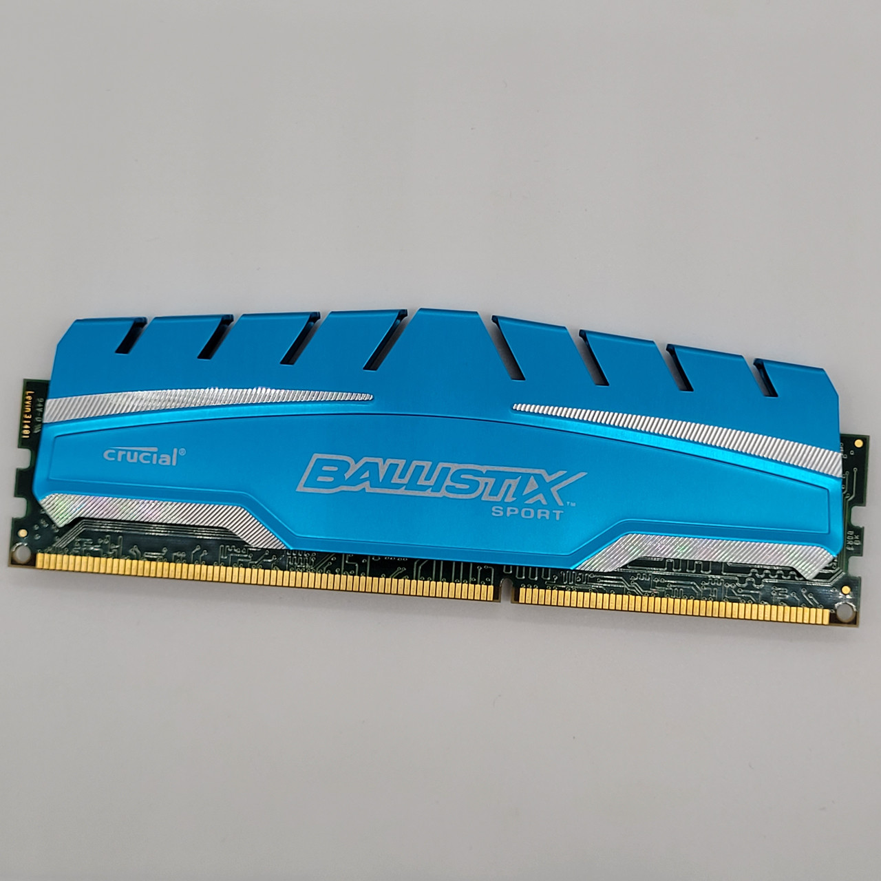 Ігрова оперативна пам'ять Crucial Ballistix Sport DDR3 4Gb 1600MHz 12800U CL9 2R8 (BLS4G3D169DS3.16FER2) Б/В