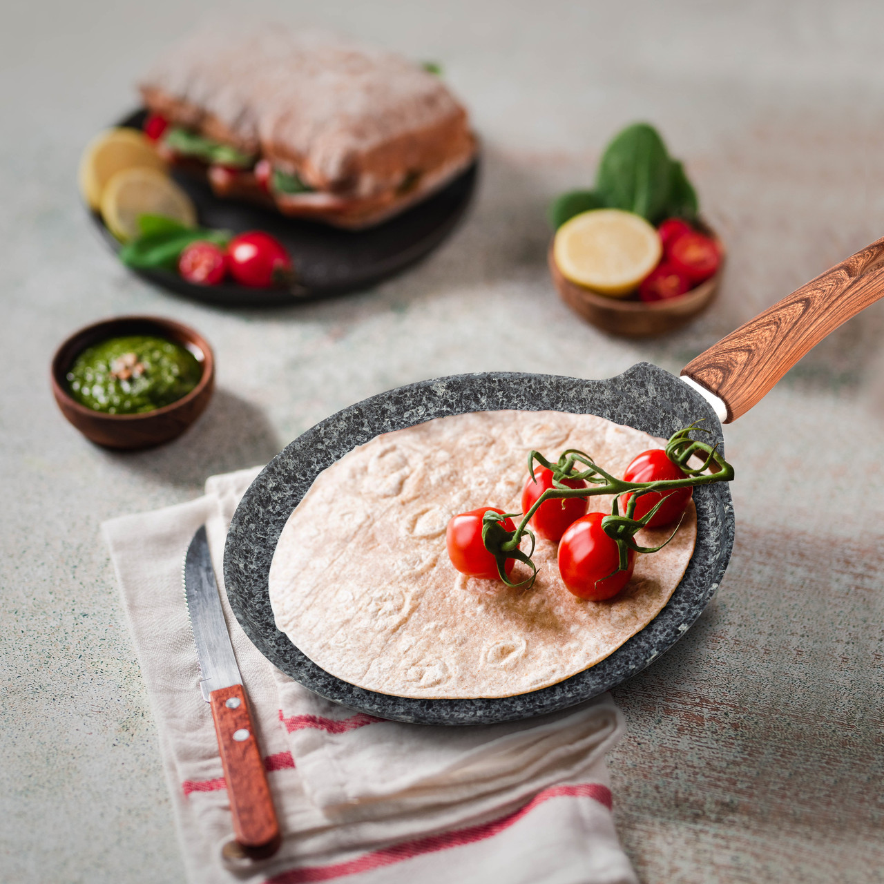 Велика сковорідка для млинців 28 см Grey marble з антипригарним покриттям Kamille