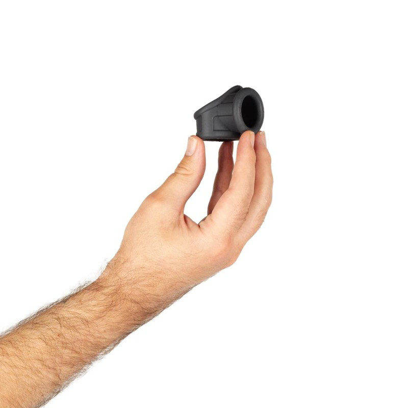 Фіксатор для пеніса та мошонки Boners в руці Фіксатор для пеніса та мошонки Boners в руці для оцінки розміру