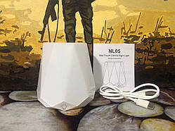 Мініатюрний нічник із сенсорним керуванням TIZE-NL05