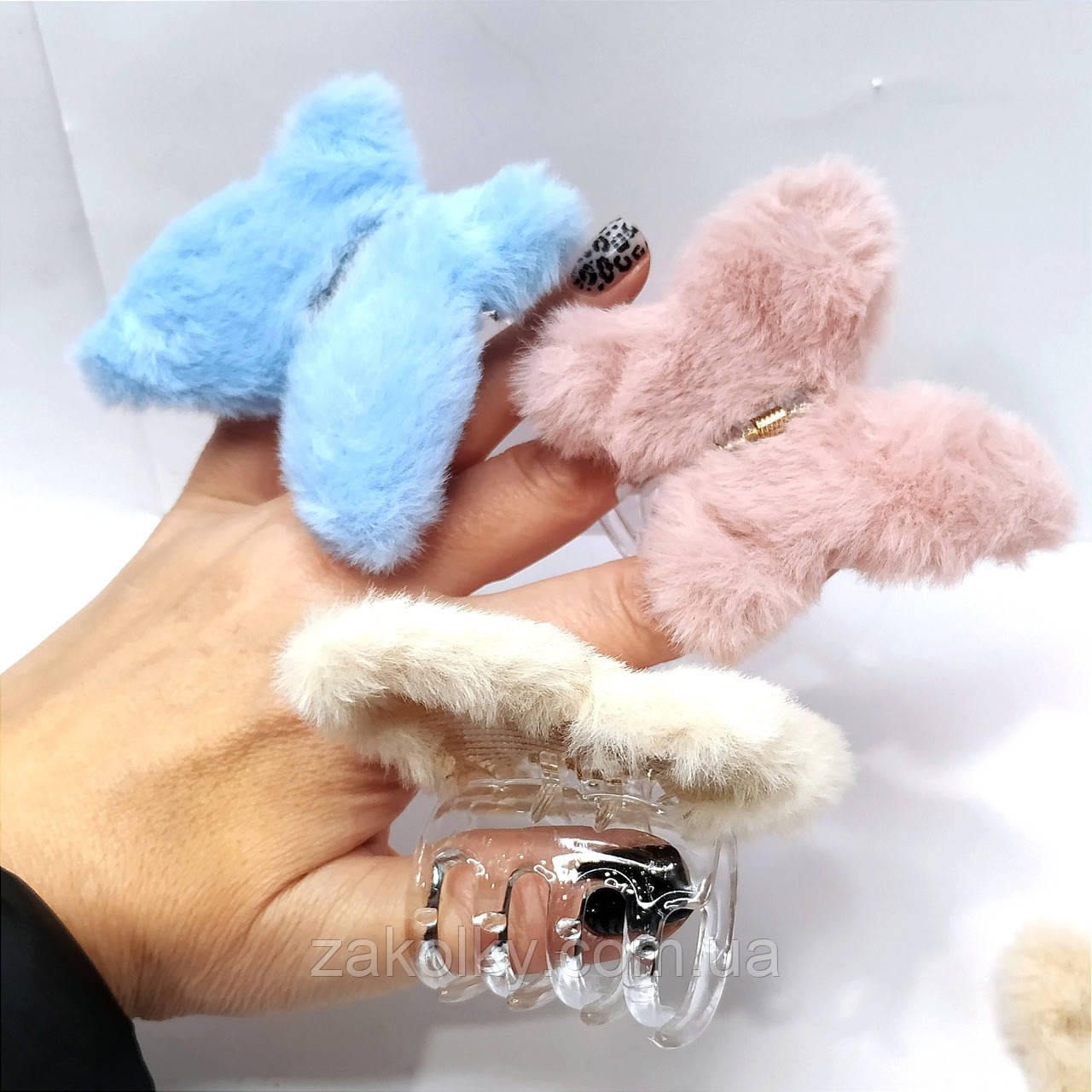 Шпилька краб для волосся "Метелик хутро".