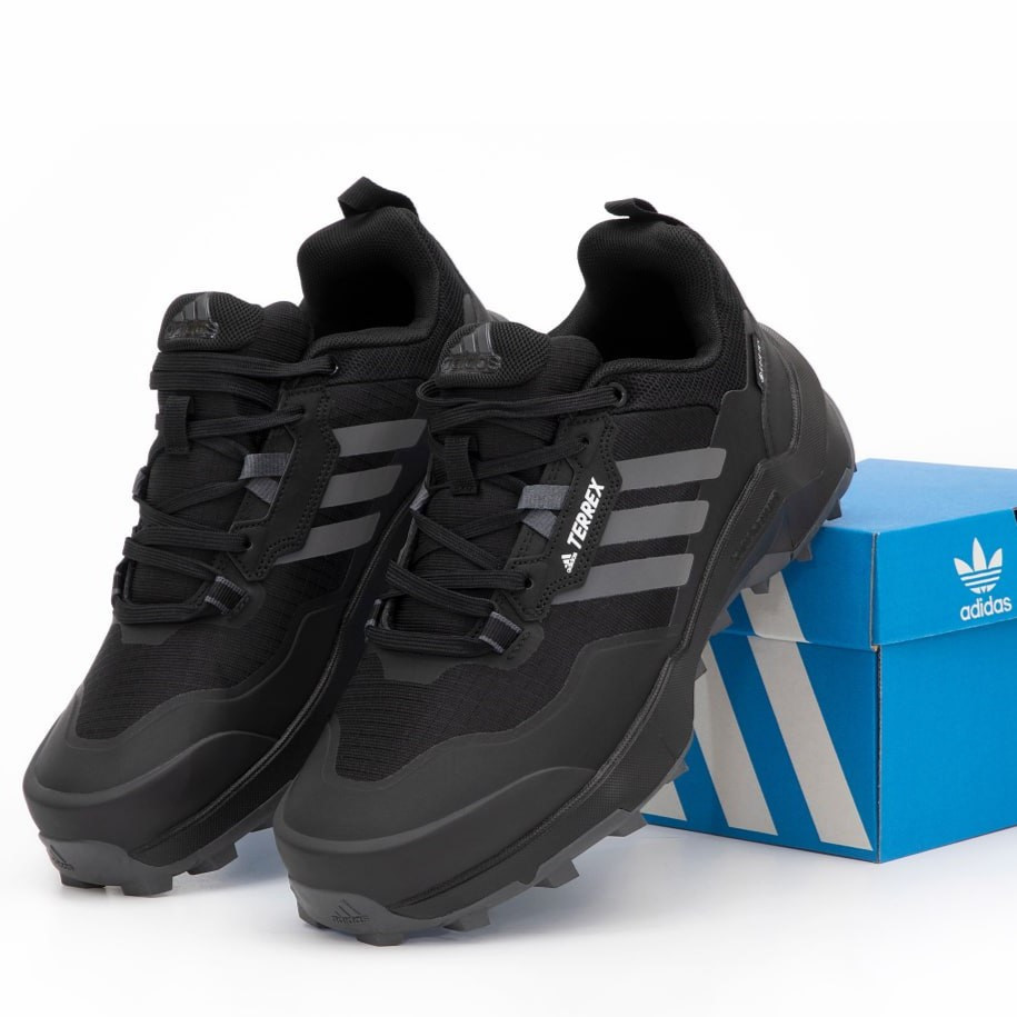 Зимові чоловічі кросівки Adidas Terrex Gore-Tex теплі осінь-зима термо чорні. Живе фото, фото 1