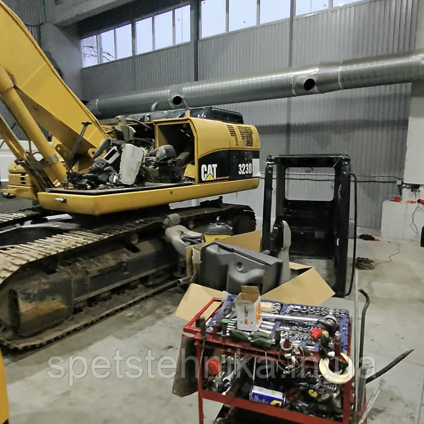 Ремонт екскаватора CAT 323D