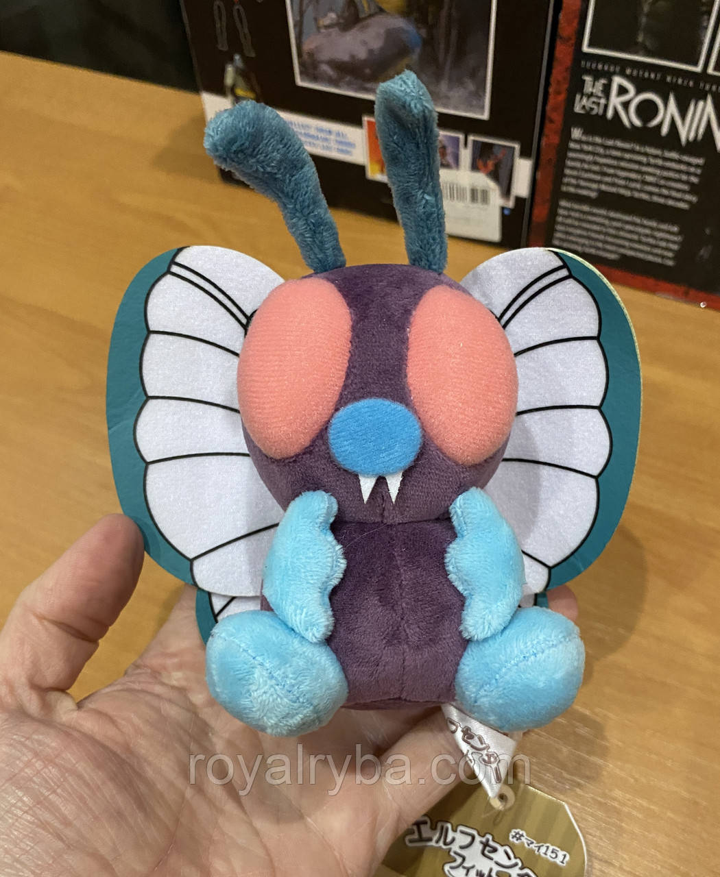 Pokemon.Umbreon.Butterfree.Аніме.Покемон