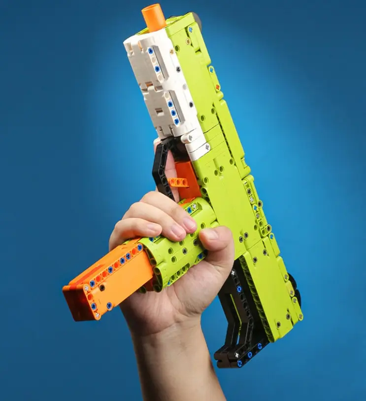 Конструктор для хлопчиків "Пістолет-кулемет Uzi", довжина 31см, 398 деталей, 52003
