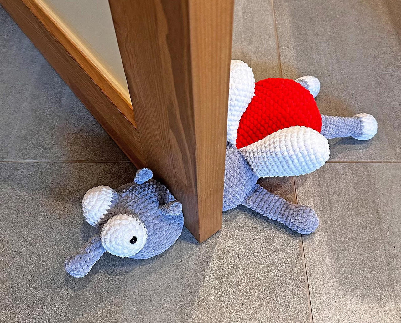 СТОПЕР ДЛЯ ДВЕРЕЙ КОМАР, Майстер-клас із в'язання іграшки амігурумі (рівень початківець), фото 1