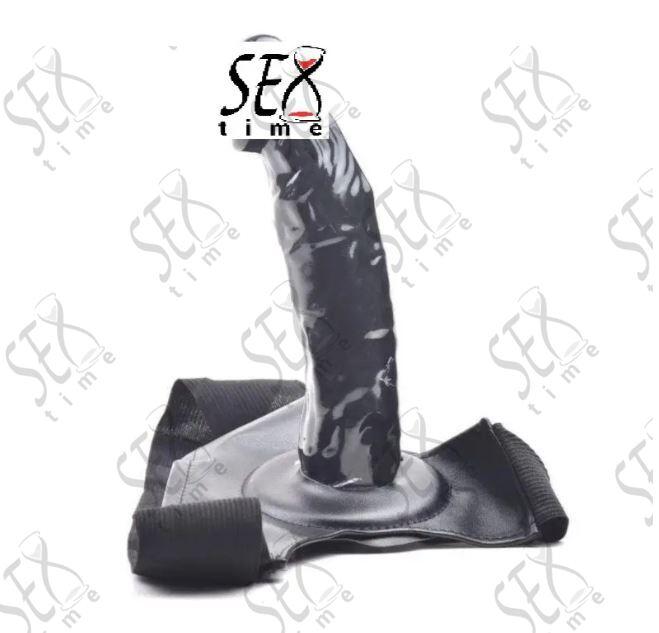 Страпон 19 см чорний