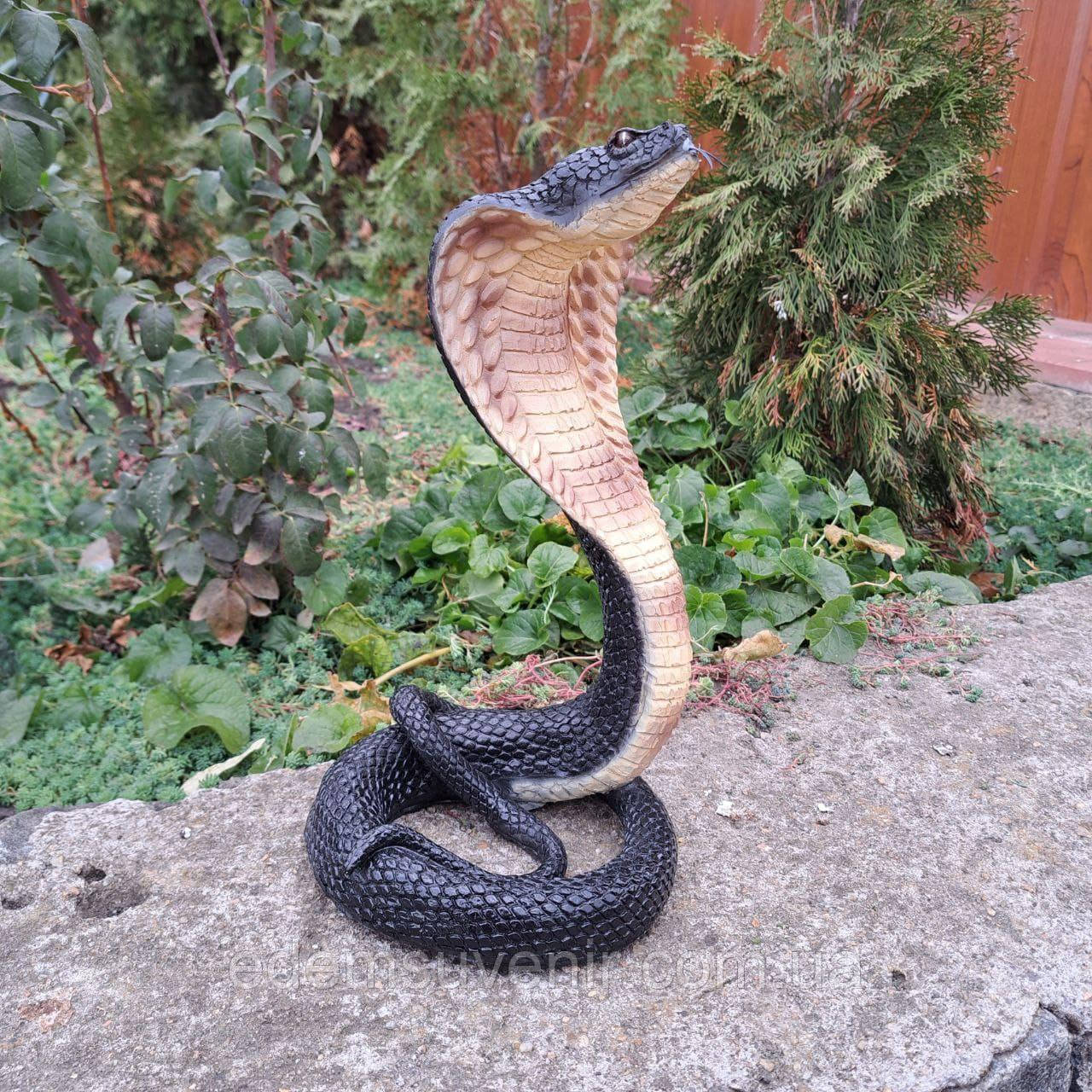 Фігура Кобра закритий ріт, чорна, фото 1