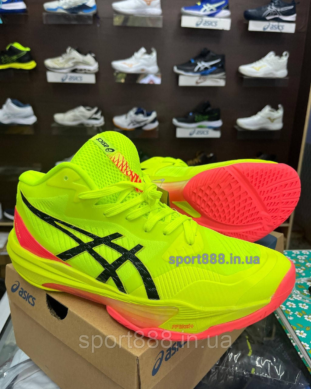 Волейбольные кроссовки Asics Sky Elite FF MT 3 Paris мужские