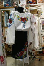 Спідничка - авторська робота, матеріал домоткане полотно.