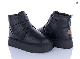 Уги шкіряні ЧОРНІ UGG черевики напівчоботи на липучках на високій платформі жіночі