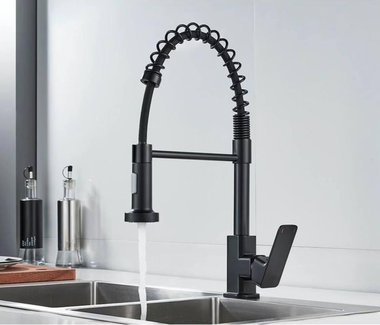 Кухонний змішувач FUTURA Cetus Black Чорний матовий, фото 1