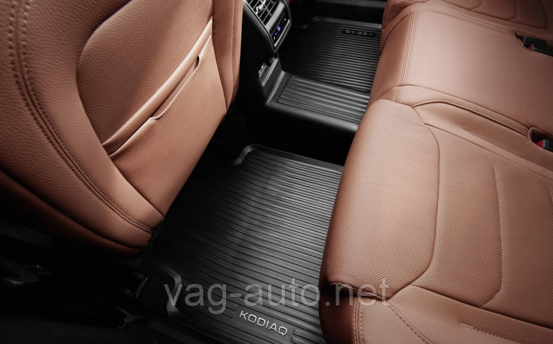 Килимки на задній центральний тунель гума KODIAQ II 2024>> р., фото 1